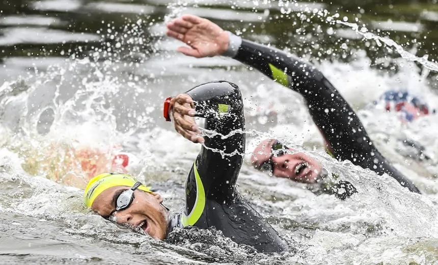 Maratona aquática: Brasil conquista ouro e bronze nos jogos Pan-Americanos 