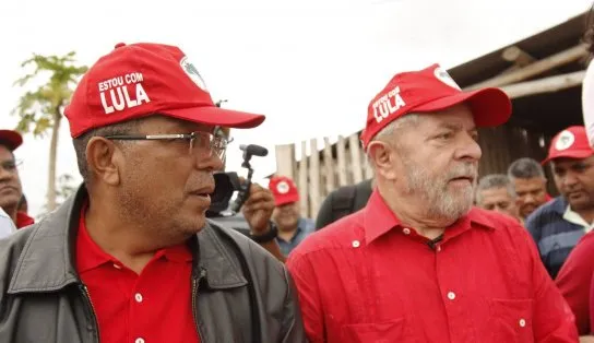 “Presença de Lula renova a força da militância na véspera da eleição”, diz Suíca