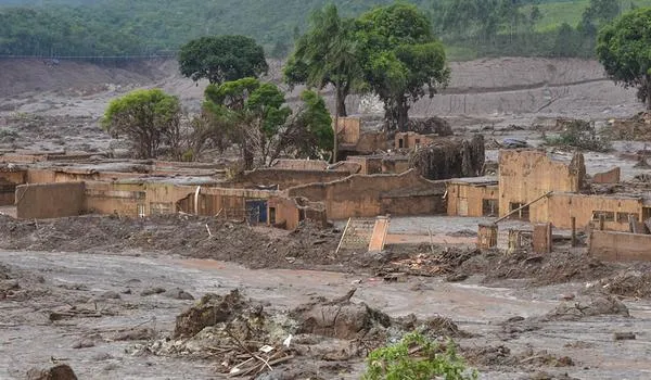 Justiça libera dinheiro do desastre da barragem de Mariana para ser usado no combate ao coronavírus