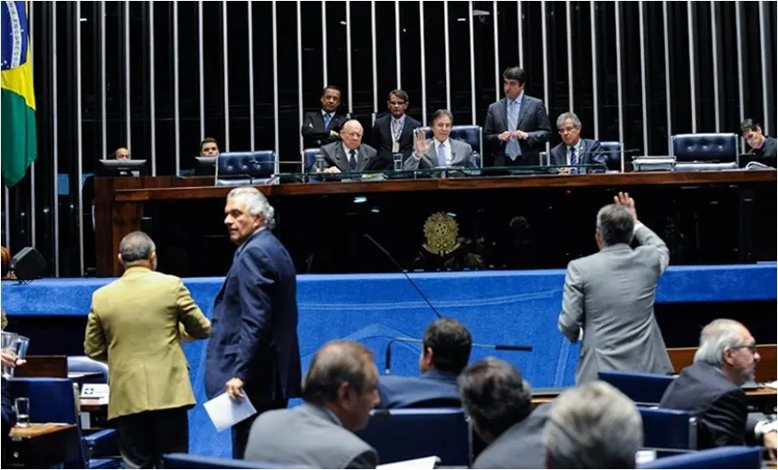 Projeto que permite nomeações políticas em estatais deve avançar no Senado