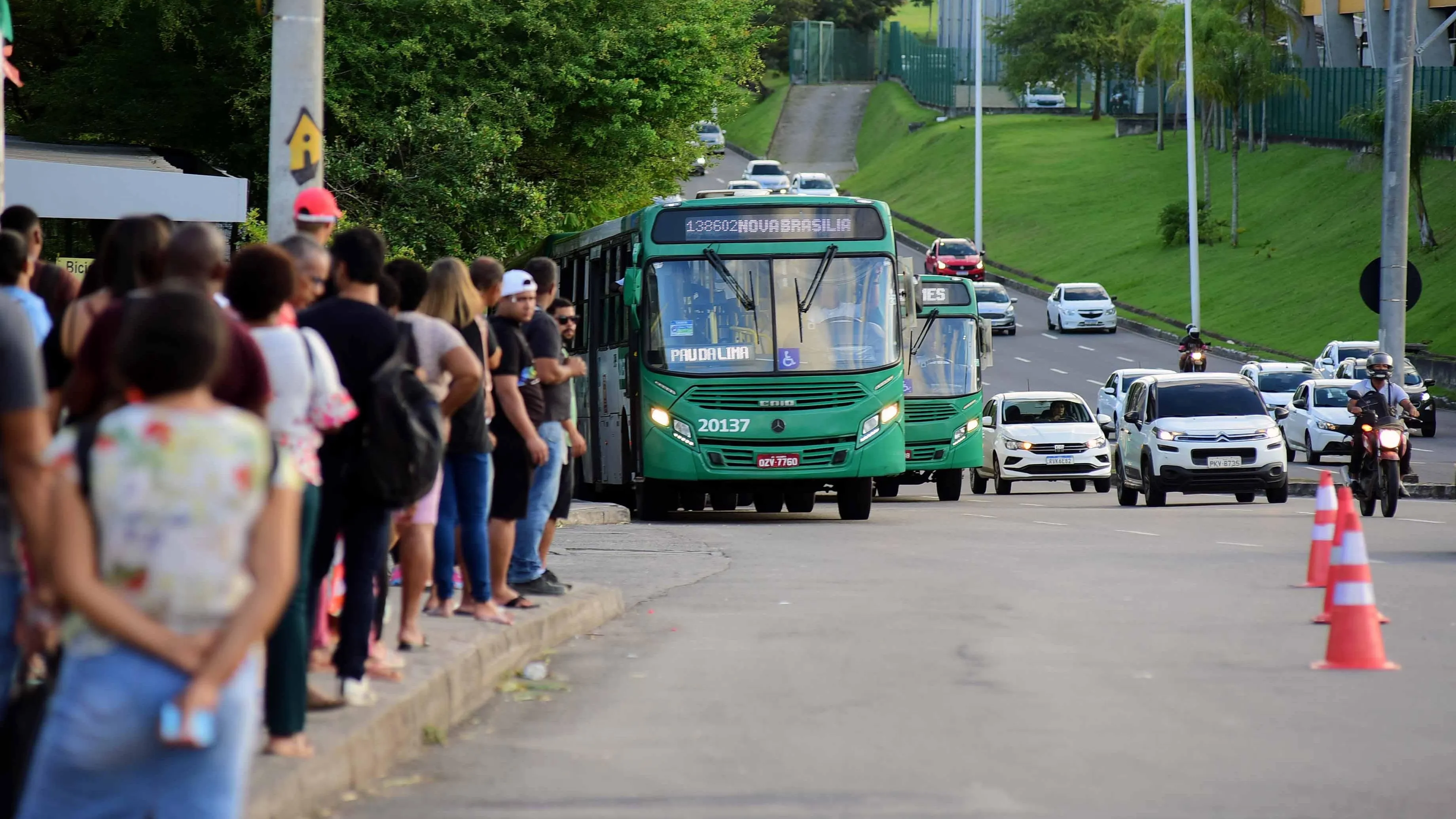 Bruno Reis avalia gratuidade nos ônibus para idosos a partir de 60 anos