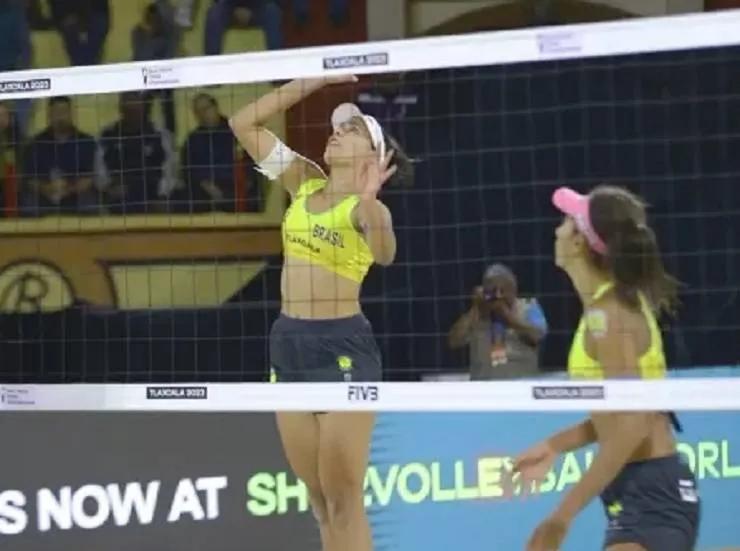 Duda e Ana Patrícia perdem e ficam com o vice do Mundial de vôlei de praia