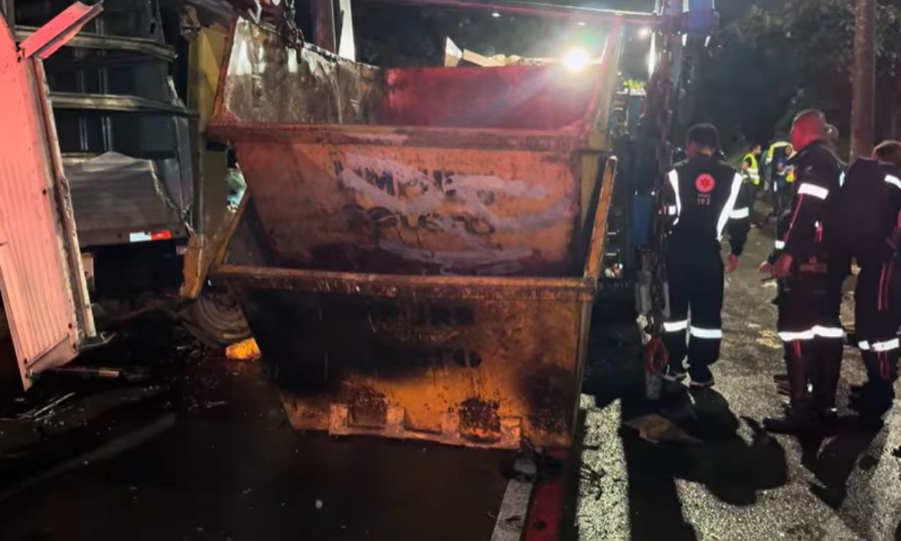 Trabalhador da Limpurb morre ap&oacute;s acidente durante coleta em Salvador. Foto: reprodu&ccedil;&atilde;o | Al&ocirc; Juca