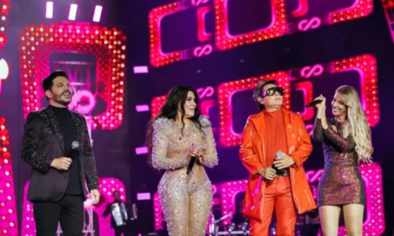 De Lady Gaga a Scorpions, a Calcinha Preta adapta hits internacionais ao forr&oacute; e embala f&atilde;s h&aacute; tr&ecirc;s d&eacute;cadas. Foto: Divulga&ccedil;&atilde;o