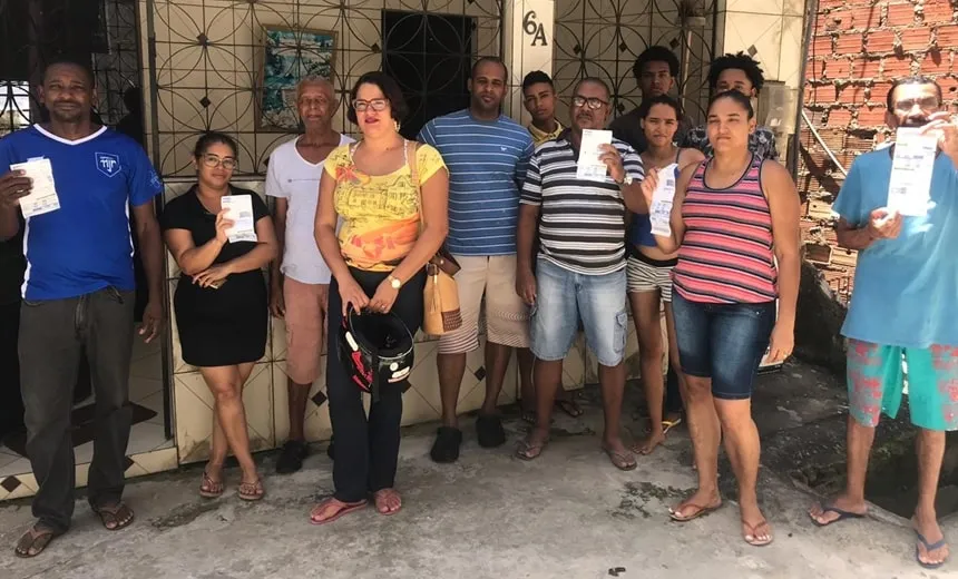 Moradores denunciam falta de água há um mês em Tancredo Neves; “falta de respeito”