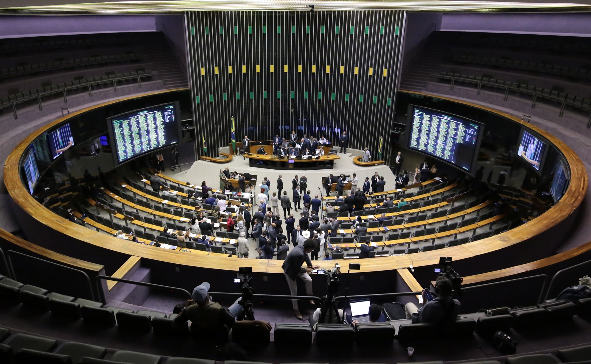 Pec Blindagem Camara