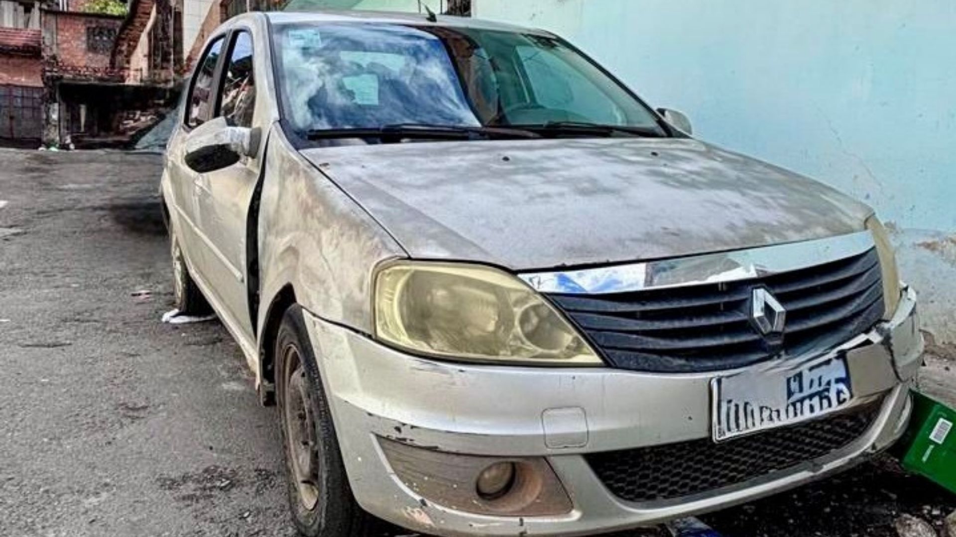 Carro roubado &eacute; recuperado