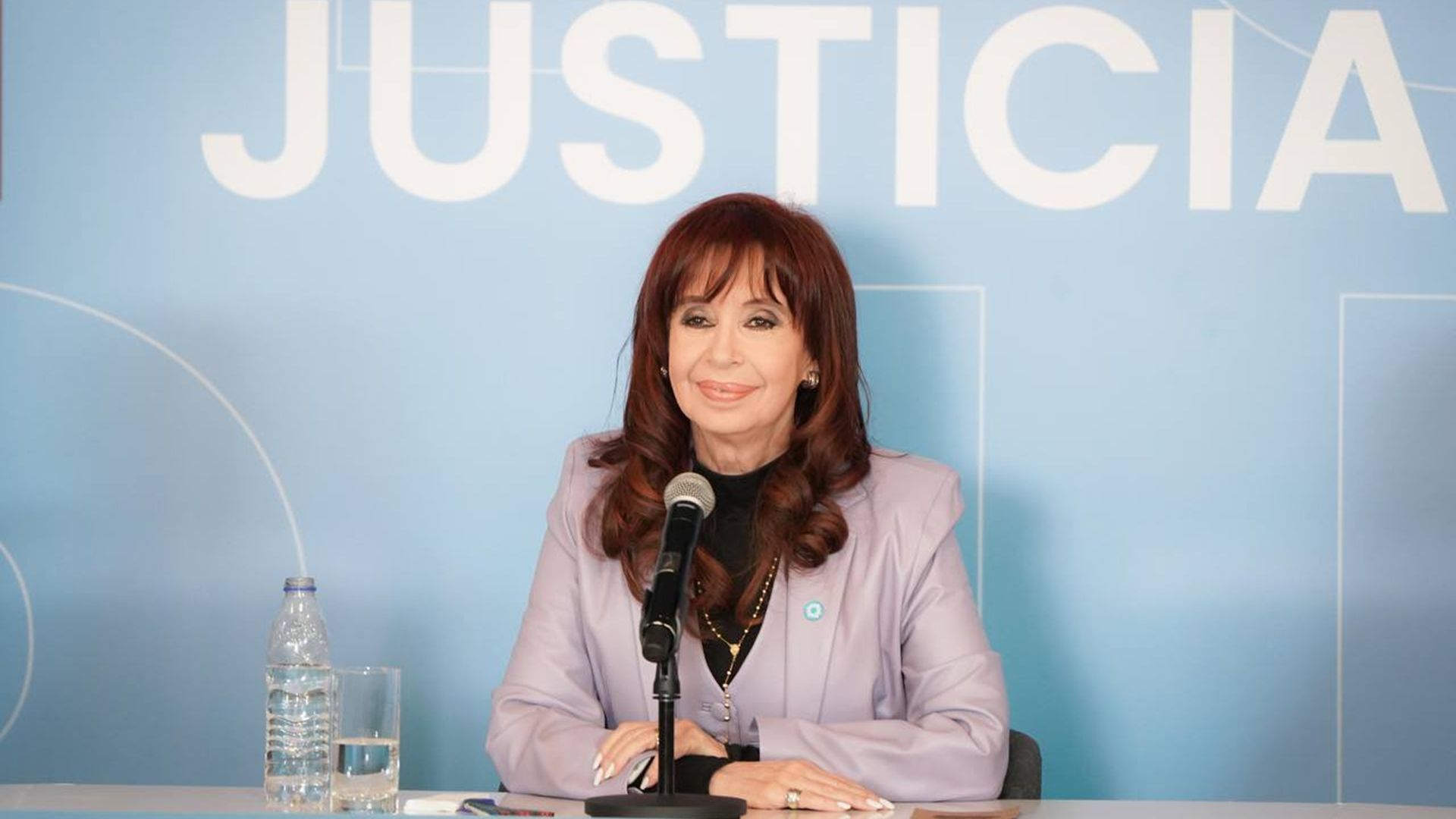 Cristina Kirchner, ex-presidente da Argentina, foi condenada por corrupção | Foto: reprodução/X (@CFKArgentina)