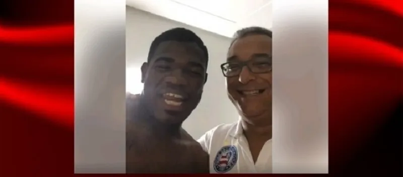 PIROU DE VEZ: Jogador ‘Feijão’ xinga torcedor do Vitória e revolta rubro negros; Veja o vídeo