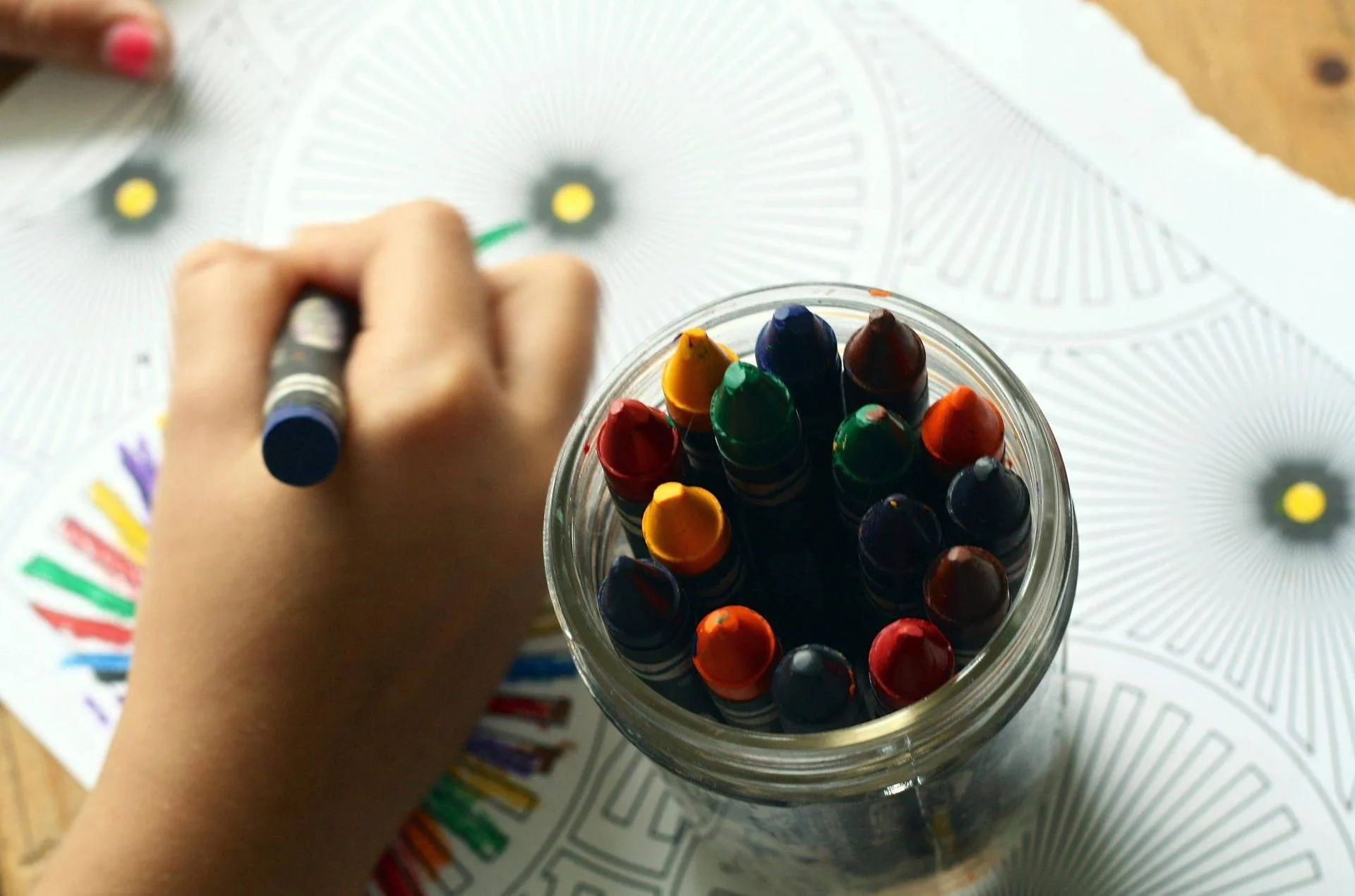 Crianças com autismo têm acesso à educação prejudicado em Camaçari e sofrem violências nas escolas