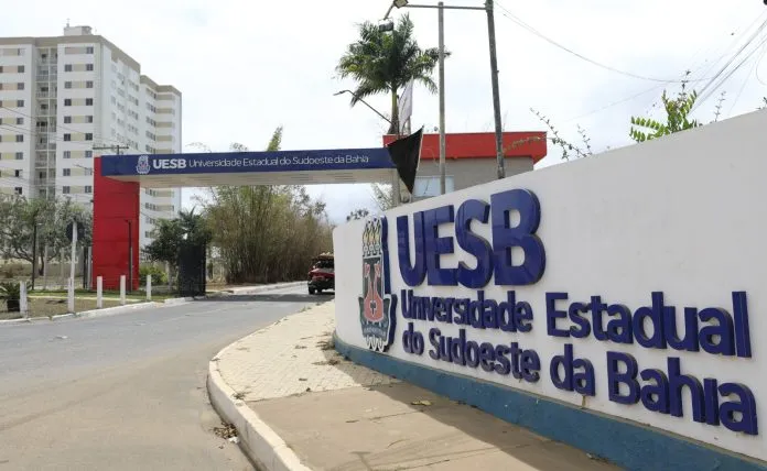UESB abre concurso público para contratação de professor efetivo