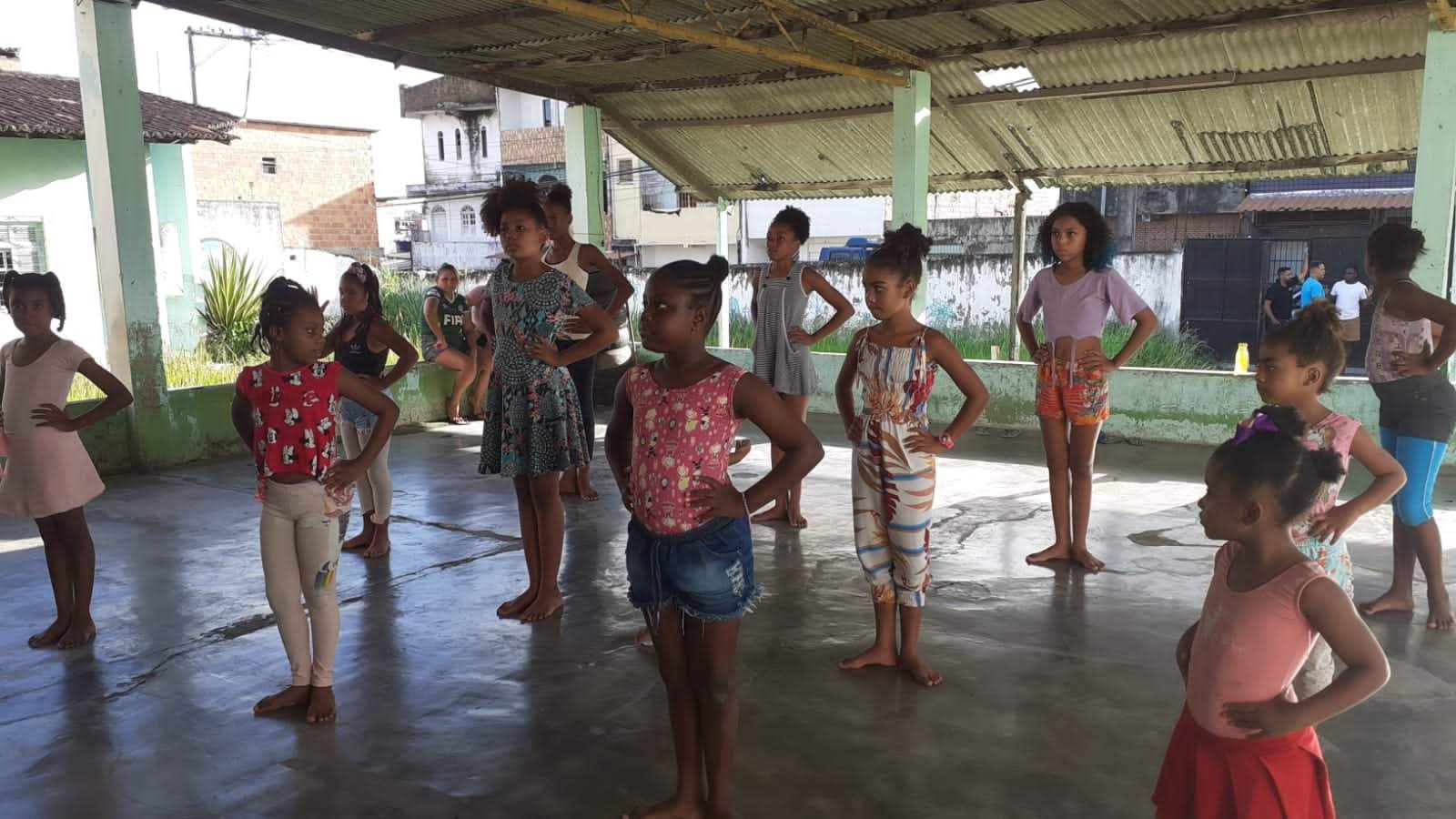 Projeto em Fazenda Coutos ajuda jovens há 35 anos. Foto: Divulgação / PEEV