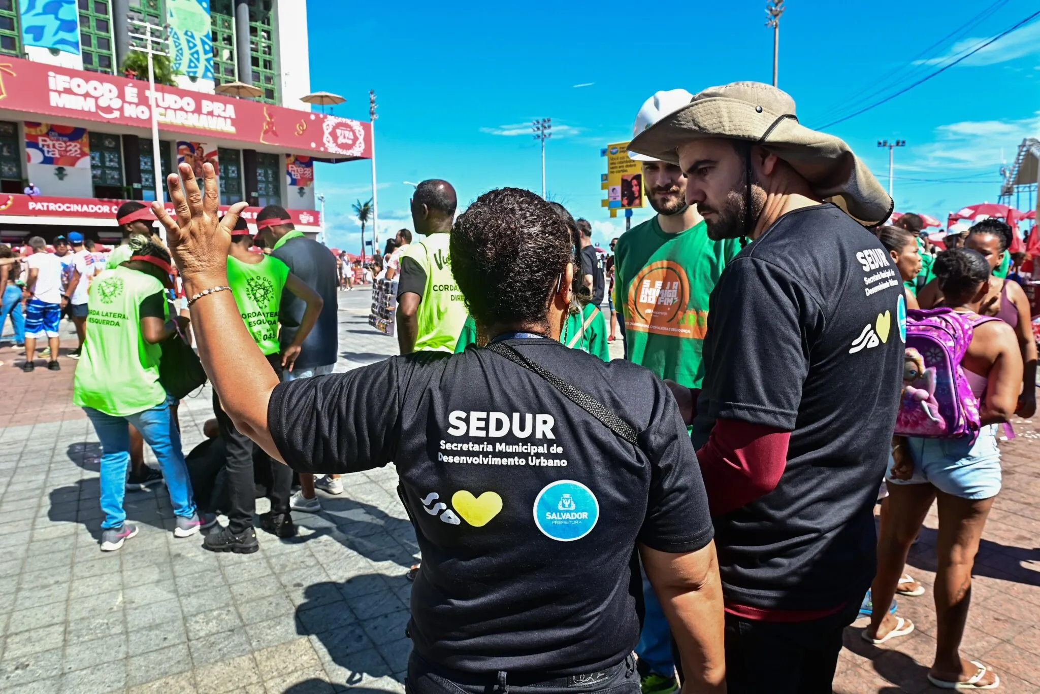 Estruturas do Carnaval devem ser desmontadas até o fim de fevereiro
