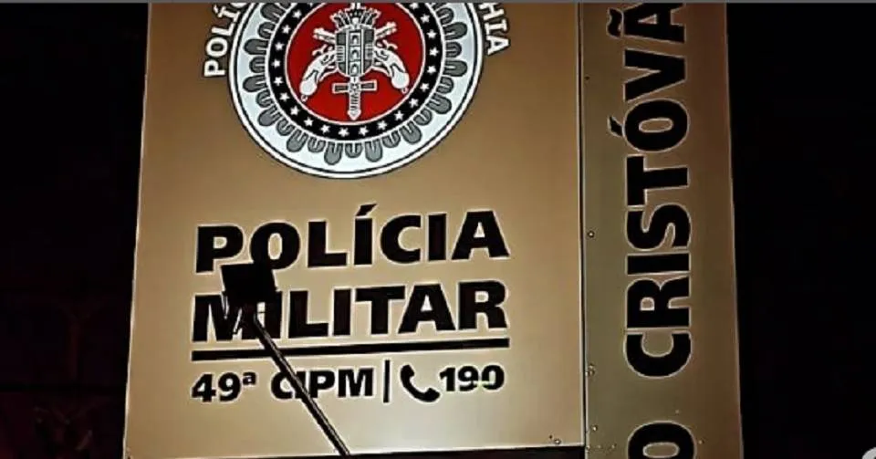 Grupo agride e rouba arma de PM aposentado no bairro de São Cristóvão, em Salvador