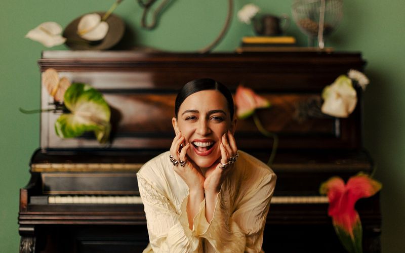 Roberta Varella de S&aacute; &eacute; uma aclamada cantora brasileira e um dos grandes nomes contempor&acirc;neos da MPB, samba e bossa nova /Foto: Flora Negri&nbsp;