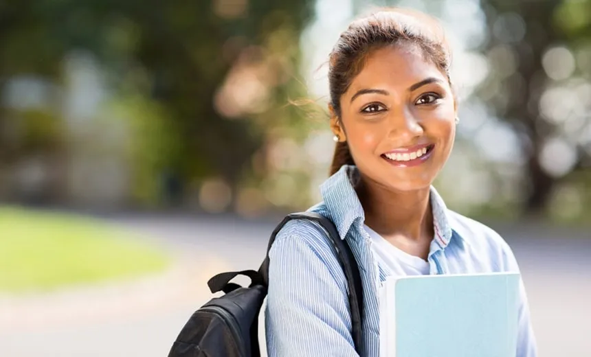 Inscrições para vagas do segundo semestre do Fies 2019 encerram hoje 
