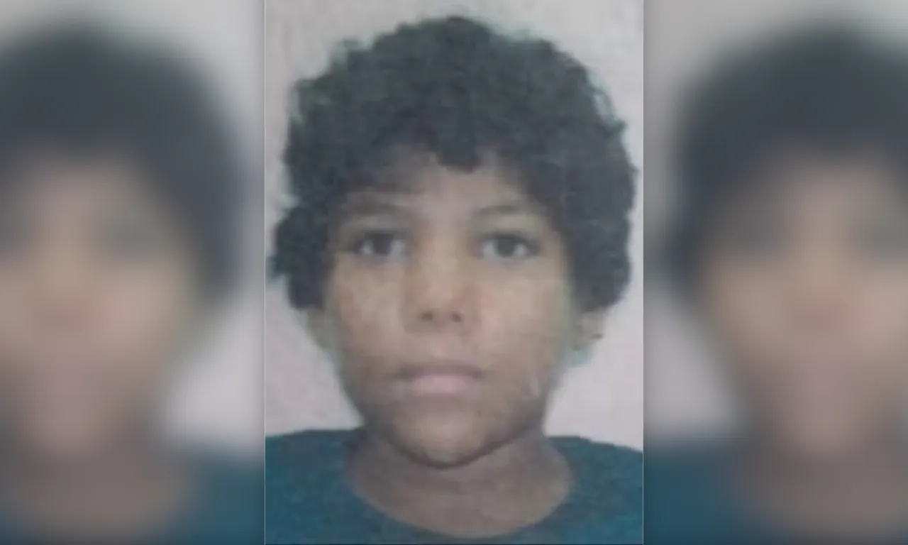 Adolescente de 17 anos