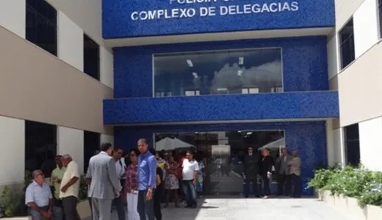 Pastor que usava a fé para ficar sozinho com mulheres é preso por estupro em Feira de Santana; "antigo na igreja" 