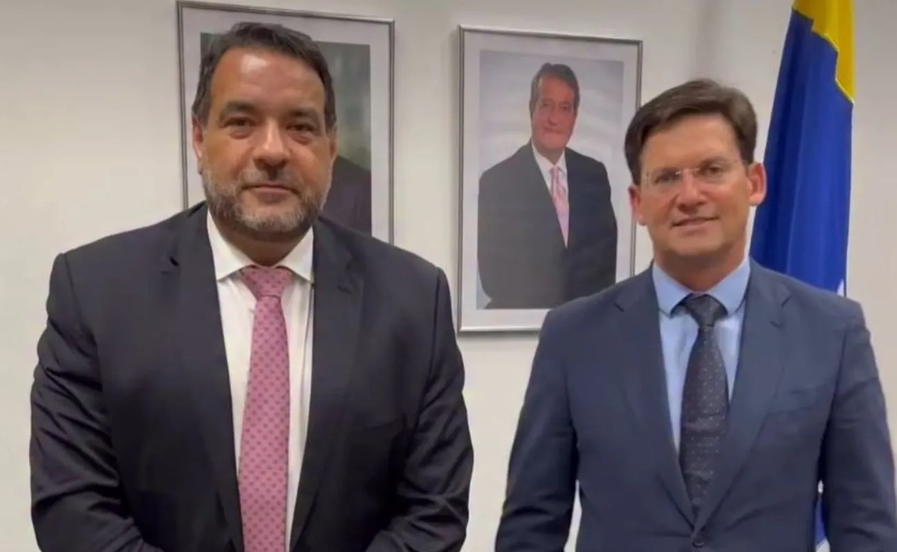 Sob rumores de ida para PL, Alan Sanches se reúne com João Roma