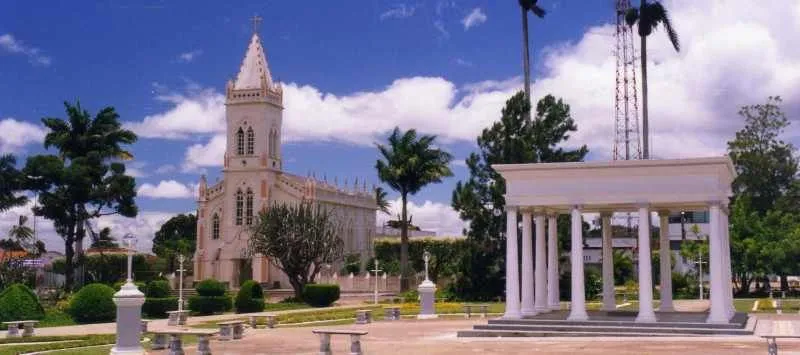 Prefeitura de Amargosa divulga edital de concurso com 225 vagas; confira