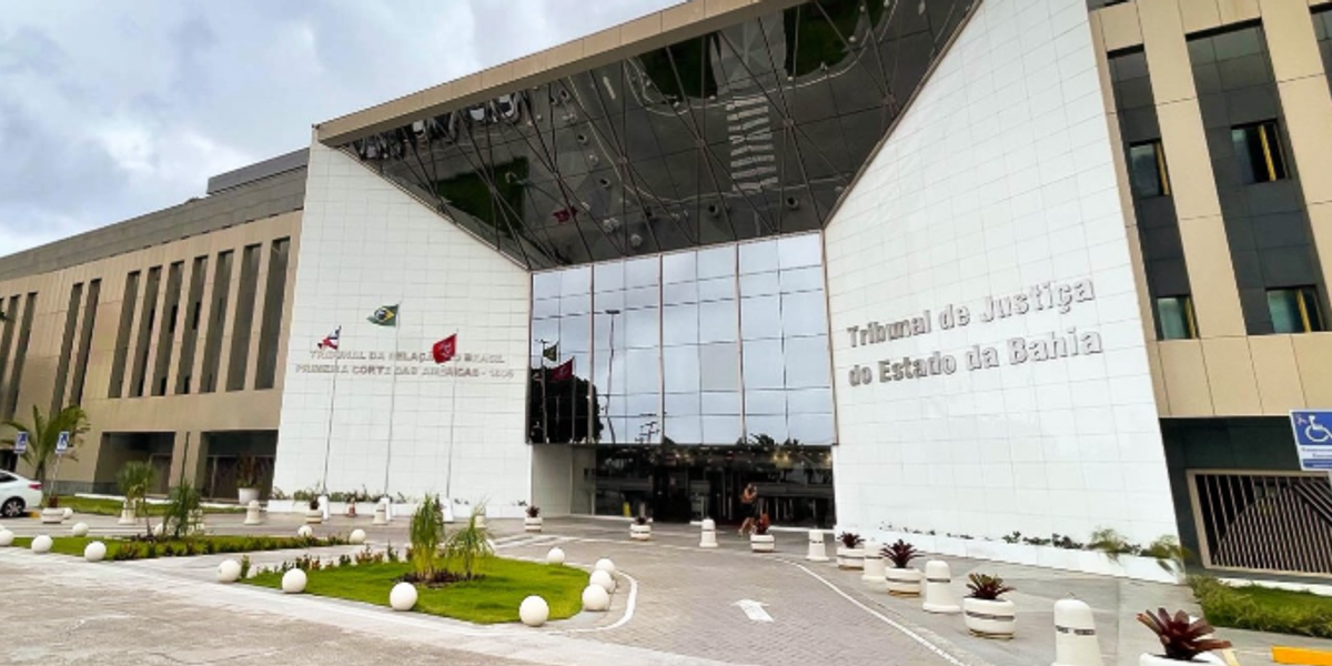 TJ-BA negou novo habeas corpus relacionado aos dez advogados presos na Bahia