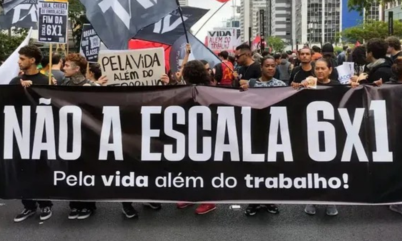 PEC que prevê o fim da escala 6x1 foi aprovada pela CCJ do Senado nesta quarta-feira (2). Foto: Reprodução