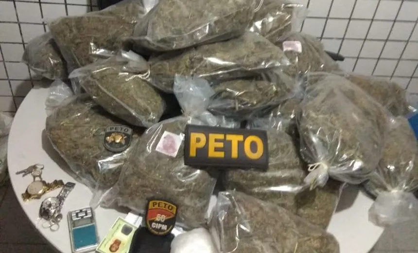 Samba de caguetes! Trio é preso graças ao "dedo duro" de suspeitos de tráfico em Salvador e Lauro