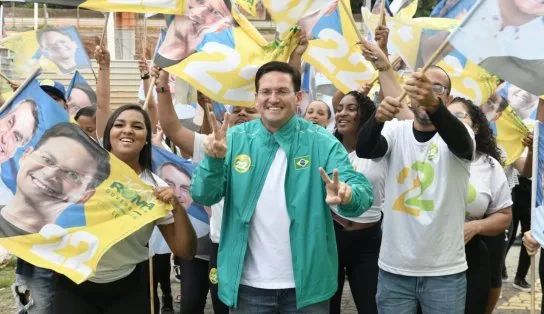 Roma destaca redução do preço da gasolina pela Petrobras: 'brasileiros e baianos agradecem'