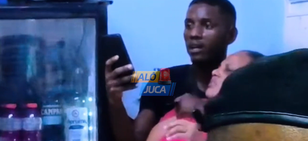 Homem que fez mulher ref&eacute;m no Porto da Barra ligou para a av&oacute; durante a&ccedil;&atilde;o.| Foto: Al&ocirc; Juca