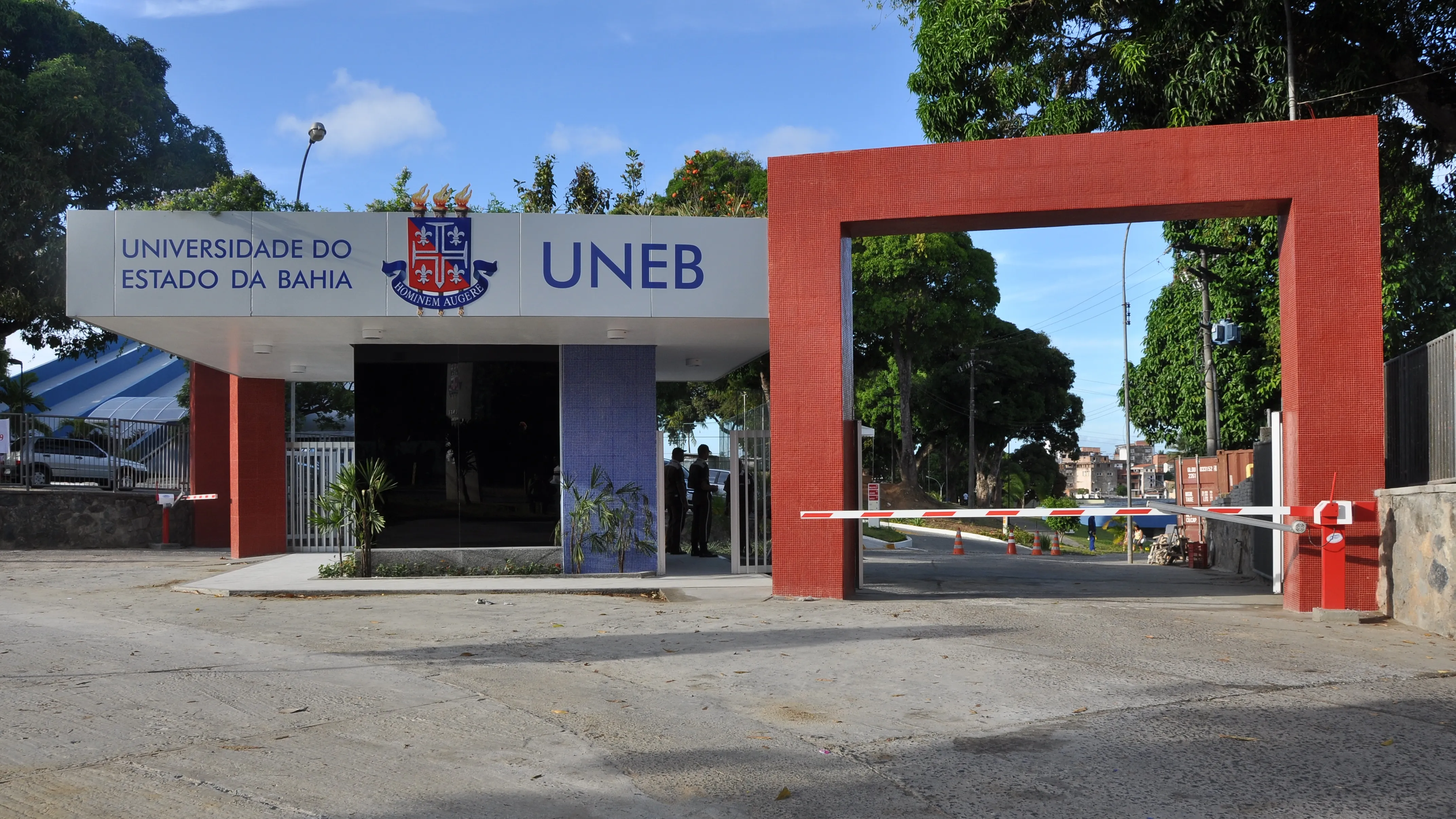 Uneb tem inscrições abertas para instrutores de idiomas até 7 de julho