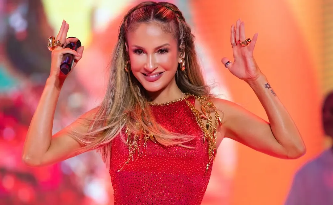 'Chegou Claudinha bagunceira': as músicas mais famosas de Claudia Leitte