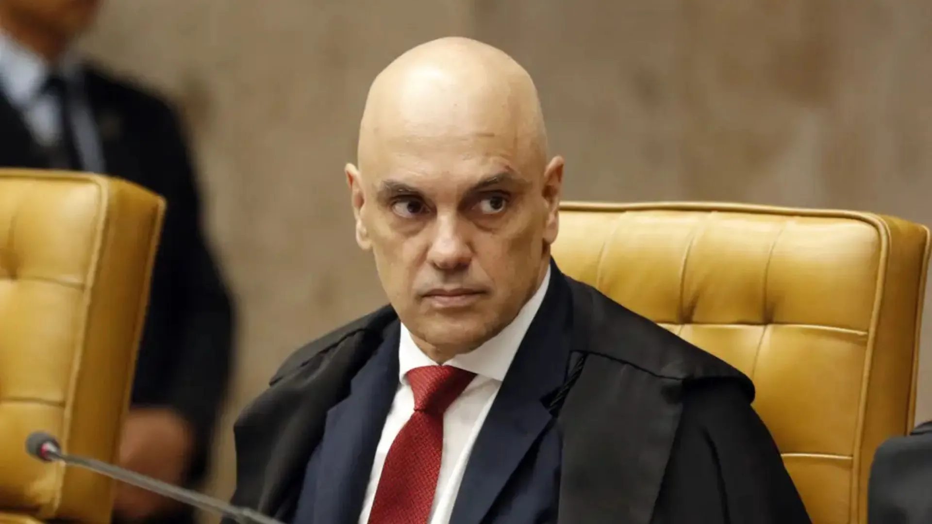 Alexandre de Moraes mantém decreto de Lula que aumenta alíquotas do IOF