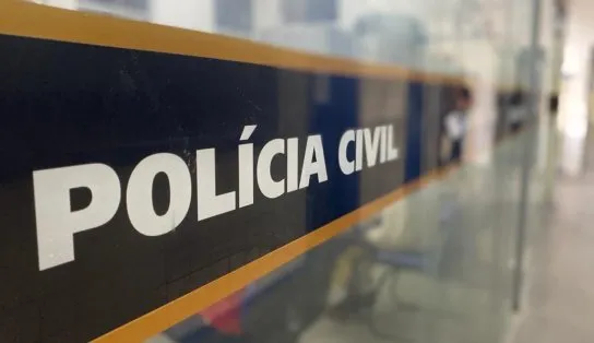 Jovem é presa por jogar água fervente na própria mãe, no interior da Bahia