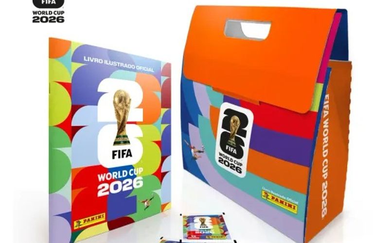 As figurinhas promocionais distribu&iacute;das em embalagens de bebidas n&atilde;o podem ser adquiridas nos envelopes tradicionais vendidos pela editora do &aacute;lbum/Foto: Divulga&ccedil;&atilde;o/Panini