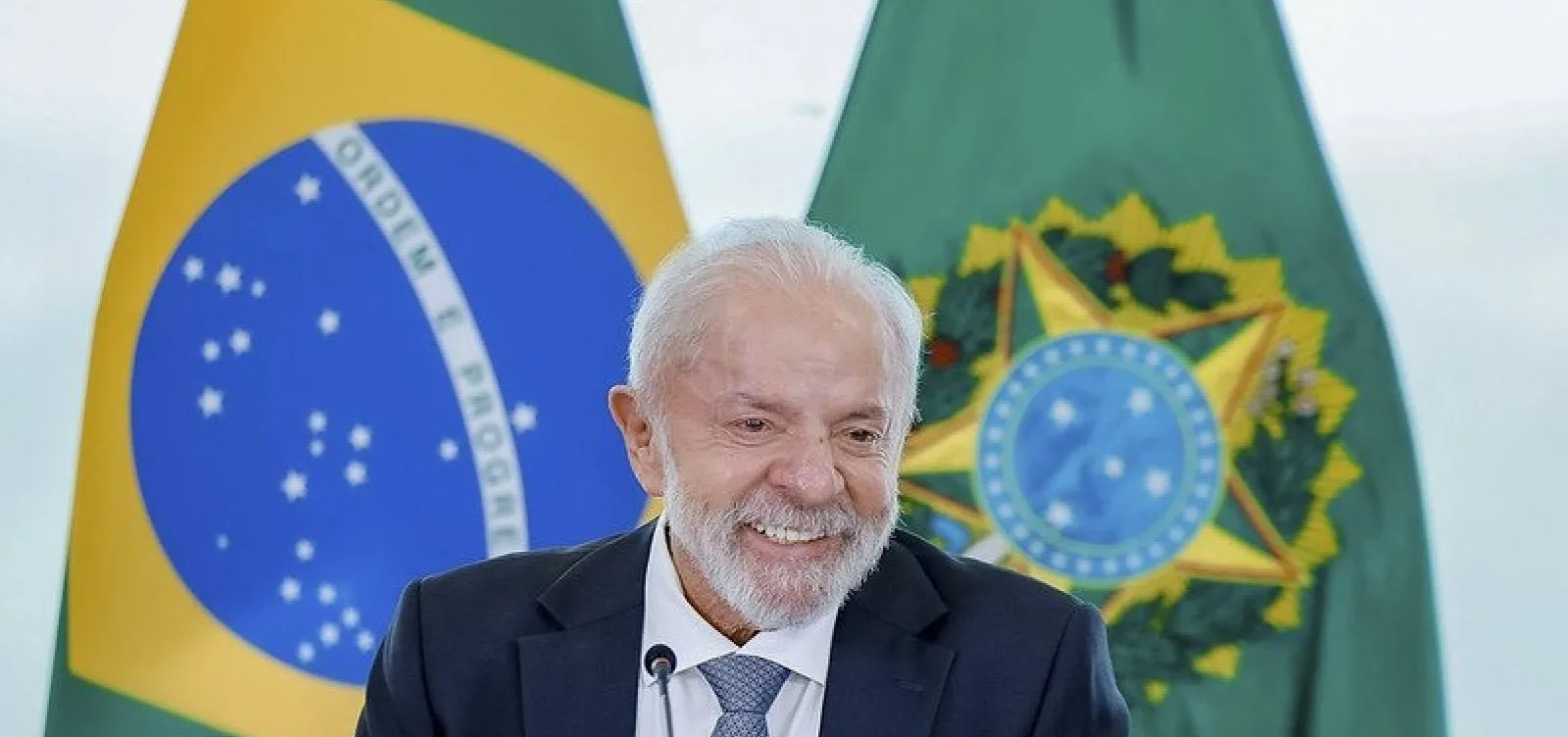 Lula diz que governo vai recomprar Refinaria Landulpho Alves, privatizada na Bahia