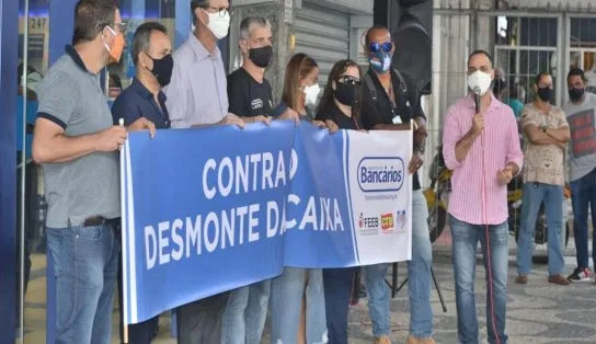 Funcionários da Caixa paralisam atendimento, mas sindicato garante que pagamento do auxílio não será afetado 