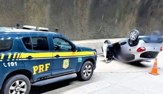 Dupla consegue feito praticamente impossível ao fugir da PRF na BR 324