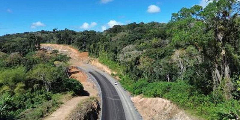 O projeto da BA-649 (Ilhéus–Itabuna) inclui instalação de sinalização inteligente e iluminação em LED/Foto: Reprodução 