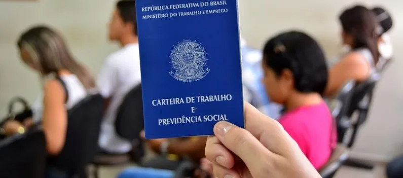 ‘PRIMEIRO EMPREGO’: Programa convoca 786 estudantes da rede estadual; Veja lista