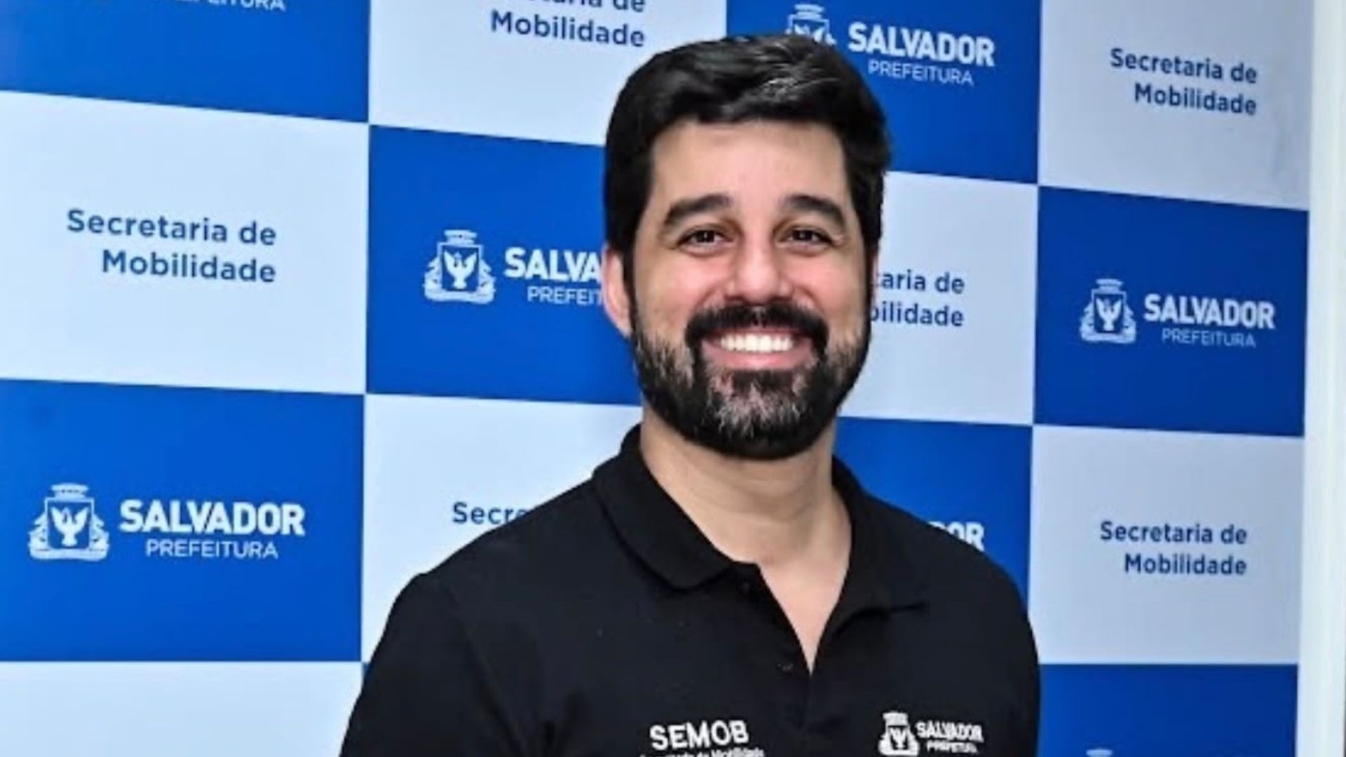 Secret&aacute;rio diz que n&atilde;o foi notificado sobre pris&atilde;o por falta de &ocirc;nibus em Salvador&nbsp;