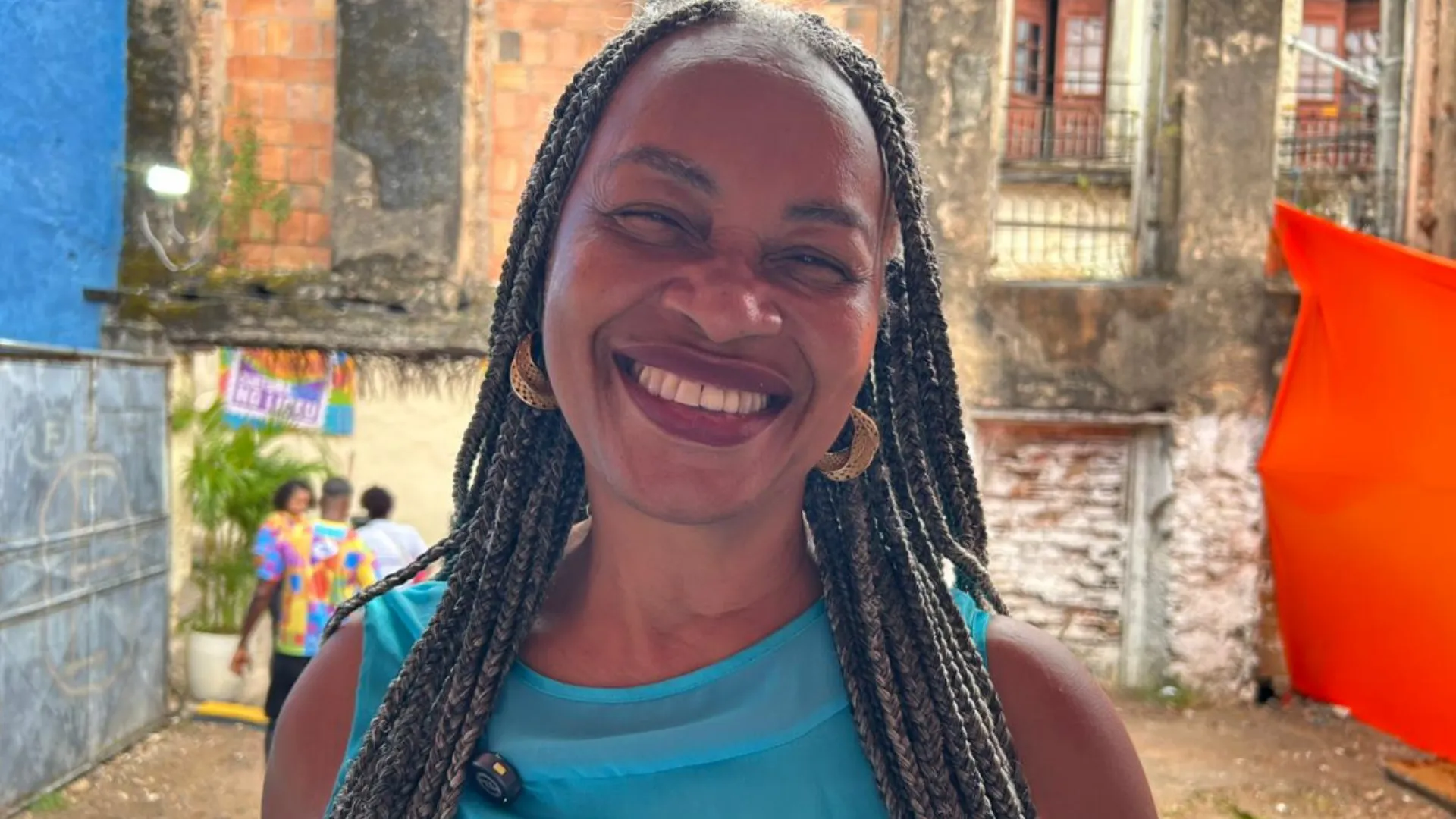 Olívia Santana atribui morte de capitão da PM à política armamentista