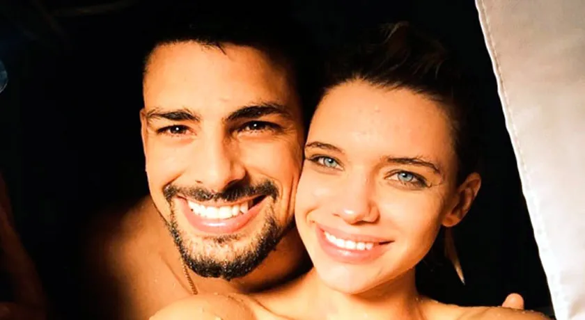 Molhados, Cauã Reymond e Bruna Linzmeyer fazem selfie juntos