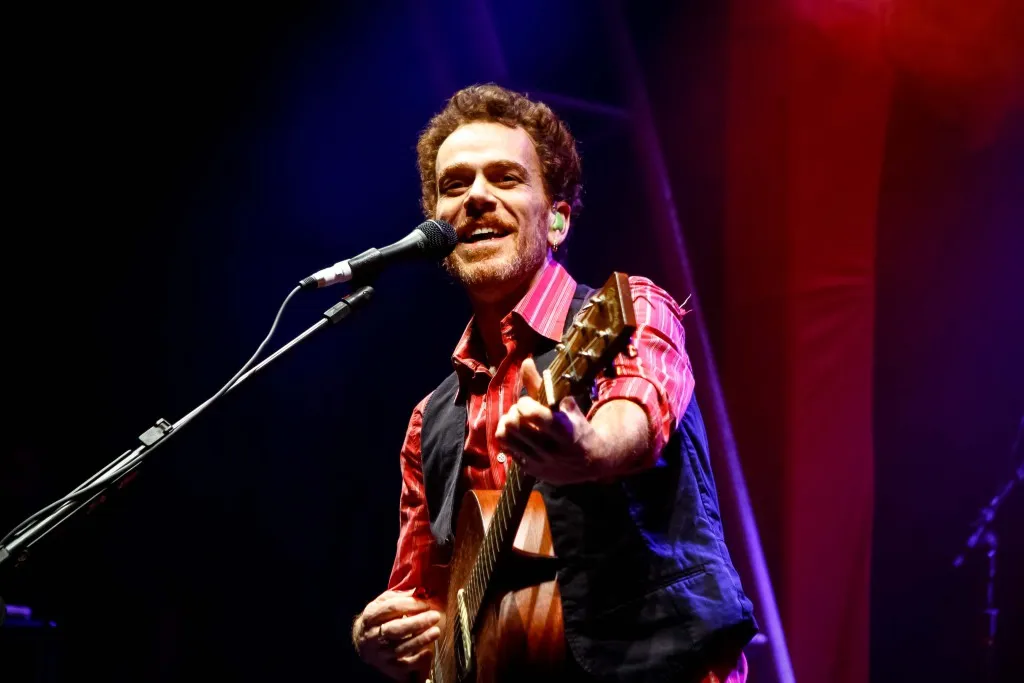 Nando Reis vem à Bahia apresentar o show ?Sei” em Camaçari