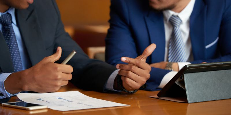 A defesa de Zambelli informou que pretende protocolar novo pedido de afastamento, alegando problemas de saúde, que será analisado pela Mesa Diretora da Câmara/Foto: Freepik