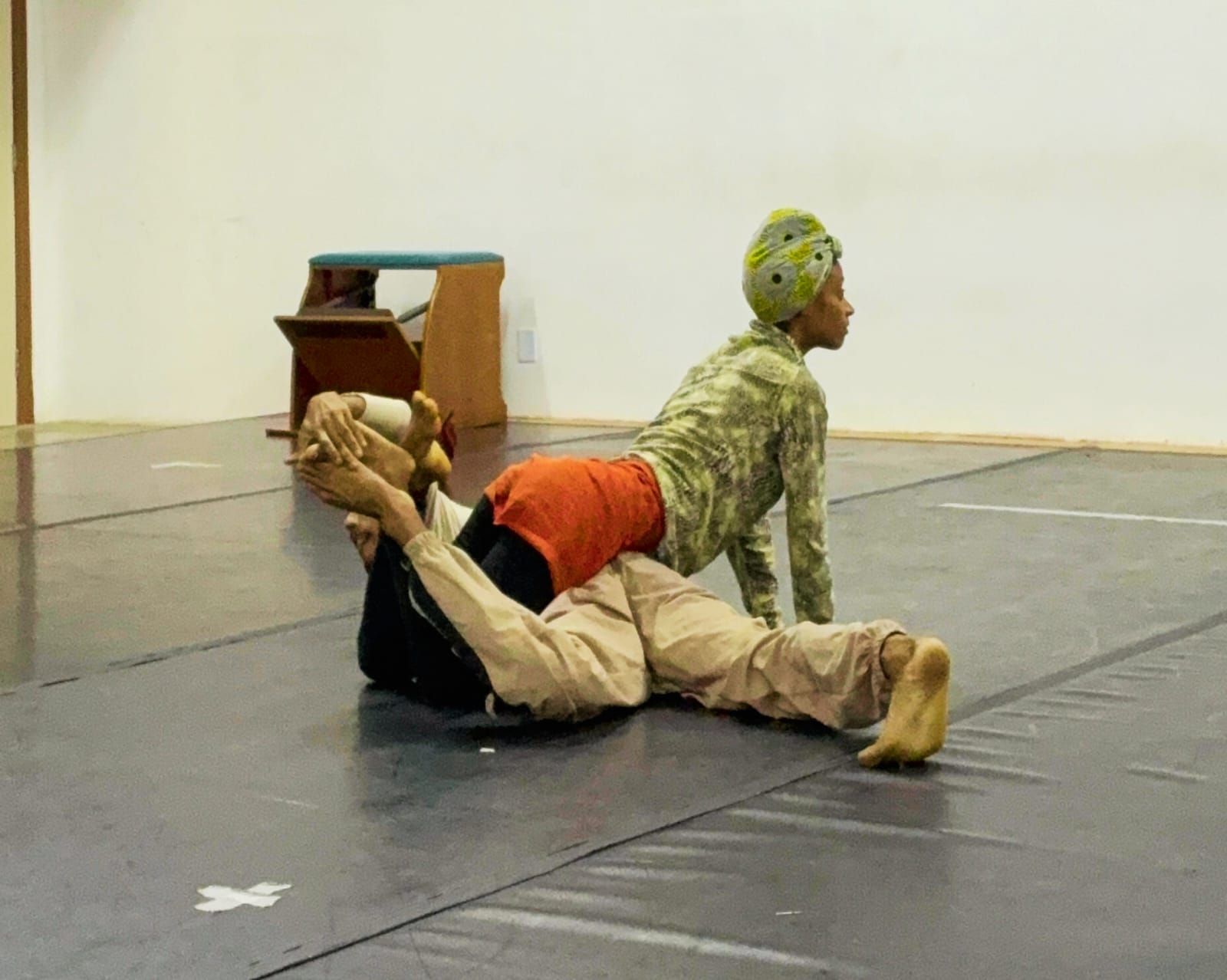 Guiada Pelos Artistas E Coreógrafos Marcos Ferreira E Ruan Wills, a Oficina Acontecerá No Centro Cultural Ensaio E Os Interessados Podem Se Inscrever De 20 De Outubro a 7 De Novembro