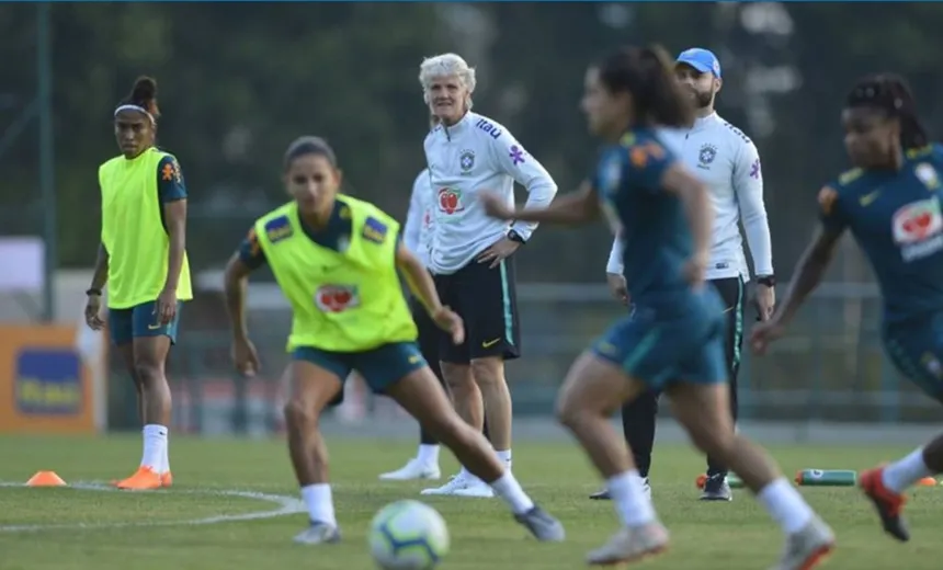 Pia Sundhage estreia no comando da Seleção brasileira feminina em clássico contra Argentina