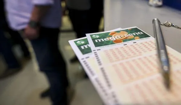 Mega-Sena acumula e próximo concurso deve pagar R$ 12,5 milhões; veja números sorteados