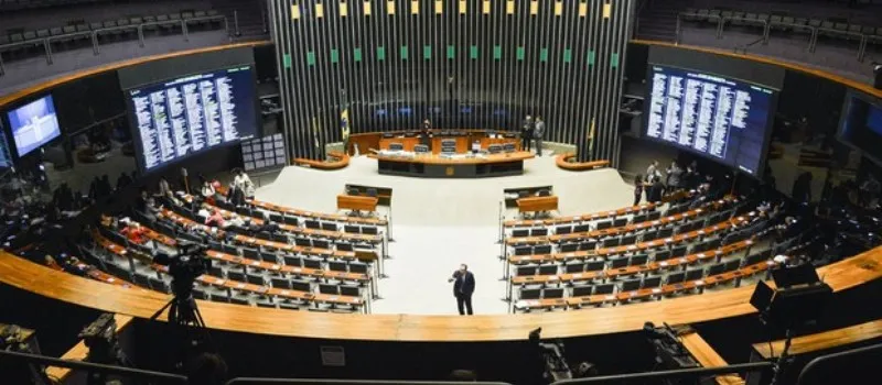 AMISTOSO: Comissão da reforma política inicia discussão de temas menos polêmicos