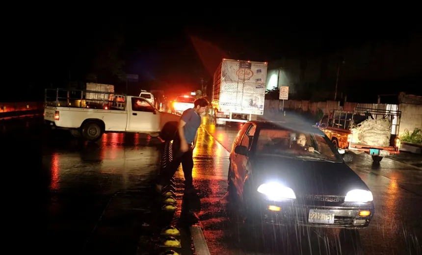 Forte terremoto atinge a costa de El Salvador