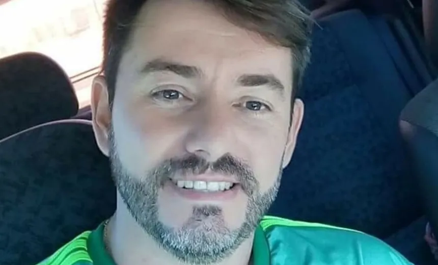 Justiça revoga prisão de PMs envolvidos em morte de empresário espanhol, em Salvador